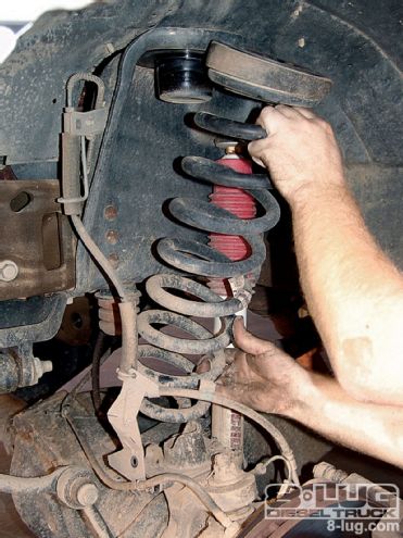 Chassis Tech Airbag Kit on a 2005 Ford F-350 - Tow With Ease