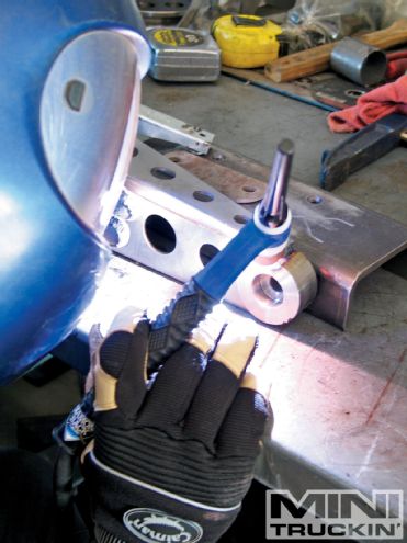 Body Mounts And Control Arms On A 1972 Toyota Hilux - Project Low Lux
