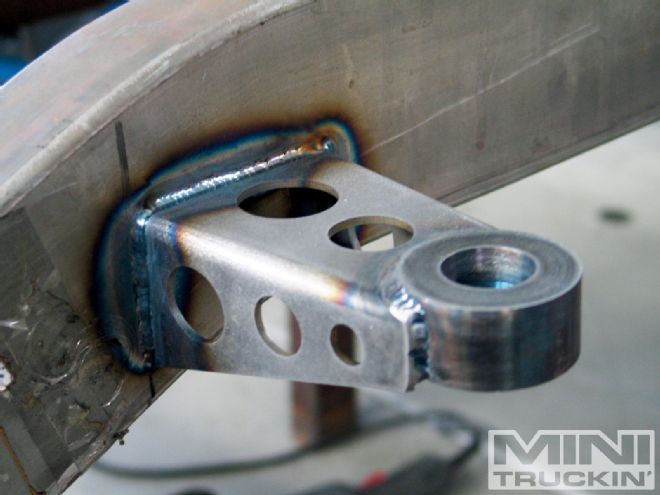 Body Mounts And Control Arms On A 1972 Toyota Hilux - Project Low Lux