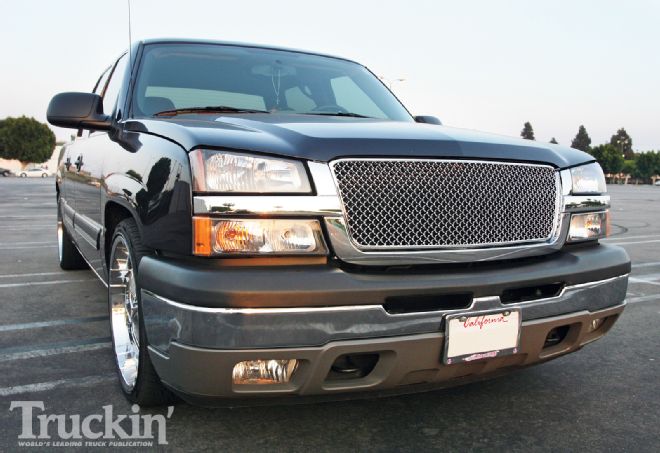 Top 25 Bolt-On Truck Accessories - Truckin