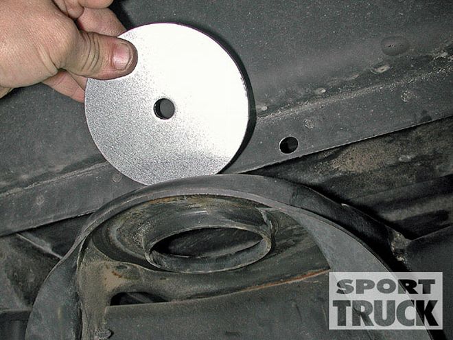 2009 Dodge Ram Adjustable Suspension System - Bringing Down The Ram