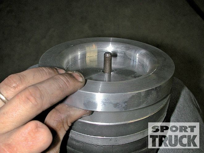 2009 Dodge Ram Adjustable Suspension System - Bringing Down The Ram