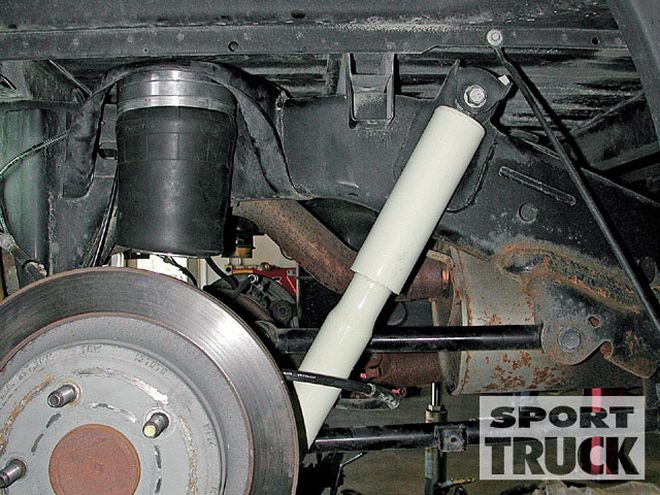 2009 Dodge Ram Adjustable Suspension System - Bringing Down The Ram