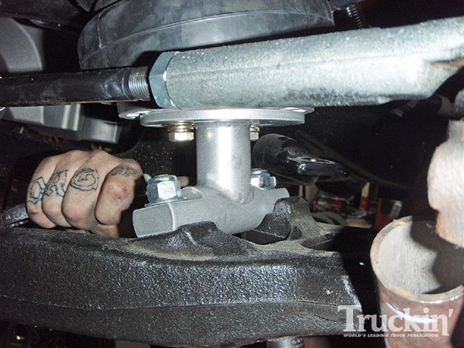 2008 Chevy Silverado Suspension Upgrade - Airbags + Toolbox = Laid Out Chevy