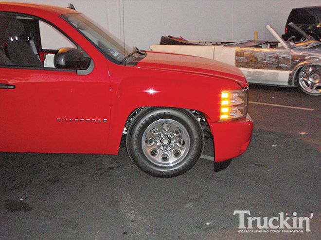 2008 Chevy Silverado Suspension Upgrade - Airbags + Toolbox = Laid Out Chevy
