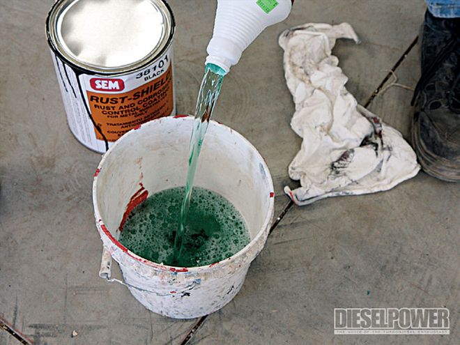 1997 Ford F350 Underbody Rust Removal - Busting Rust