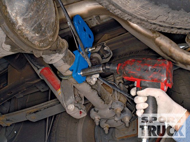 SuperSteer Rear Trac Bar Installation - Back On Trac