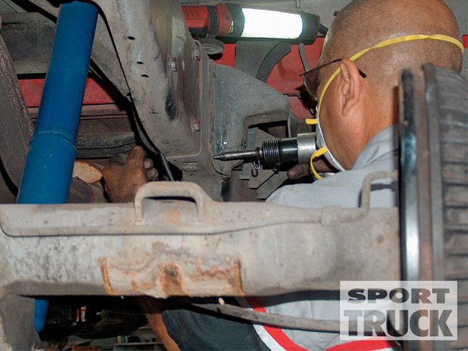 DJM Lowering Kit On A 1997 Dodge Ram - Fighting Rusty Old Hardware