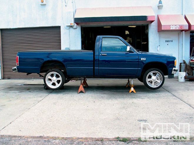 LMC Drop Kit on a Chevy S-10 - Droppin The Dime