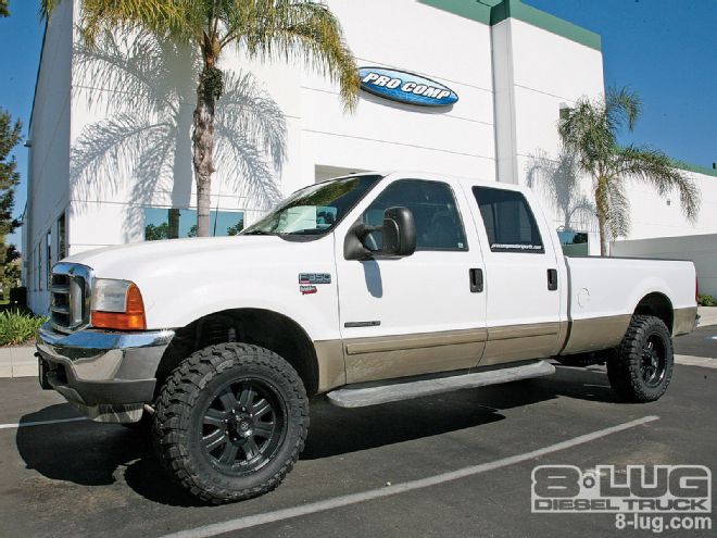 Suspension Lift Kit on a Ford F-350 - Pro Comp Package Deal