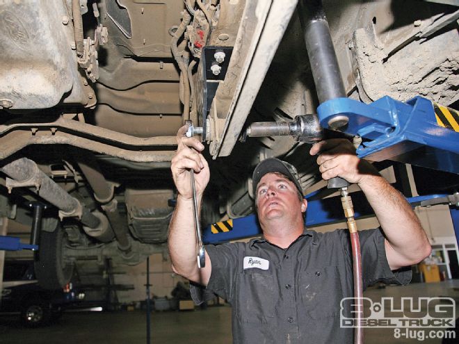 Suspension Lift Kit on a Ford F-350 - Pro Comp Package Deal