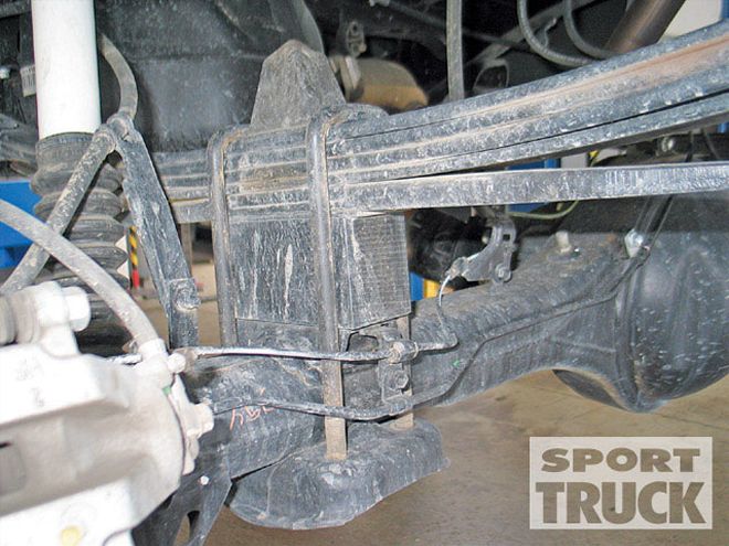 2007 Toyota Tundra Ground Force Drop Kit - Going Down