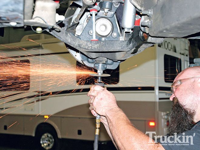 Chevy Silverado Belltech Lowering Kit - Air-Free Suspension