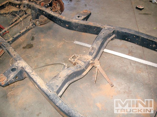 CanDo Toyota Transmission Crossmember Install - Lay Out Flat