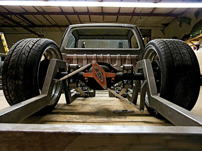 BBT Fabrications - Custom Truck Shop