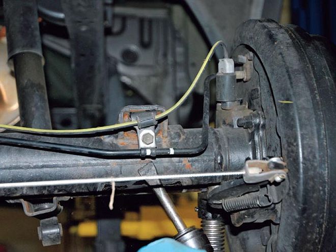2004 Toyota Tundra Lowering Kit - Taking On A 04 Toyota Tundra