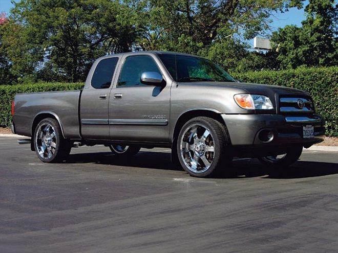 2004 Toyota Tundra Lowering Kit right Front Angle