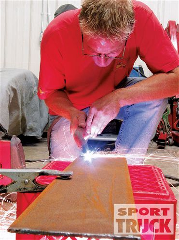 Four Link Install On A Chevy S10 - Easy Four-Link