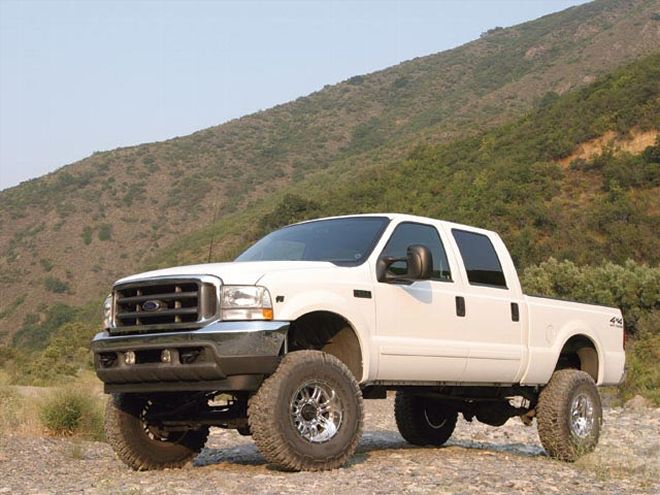 2002 Ford F250 Rubicon Express Lift left Front Angle