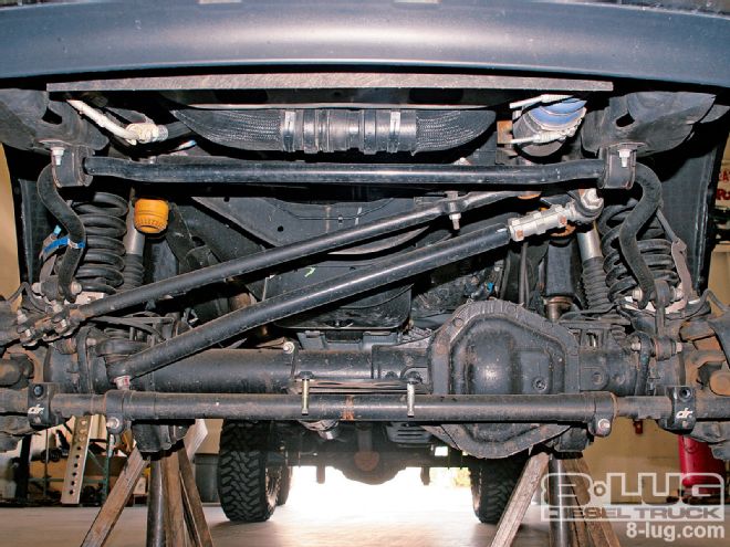 Icon Lift Kit on a 2007 Ford F-250 Super Duty - Iconography