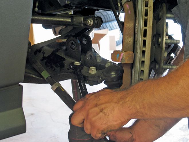 Lowering the Suspension of a 2007 Chevy Colorado - MMM...Drop