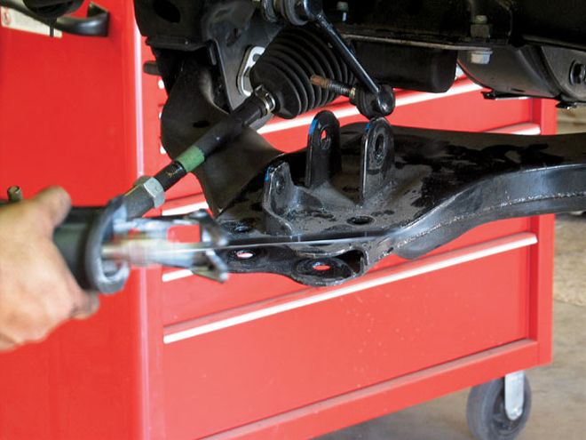 Lowering the Suspension of a 2007 Chevy Colorado - MMM...Drop
