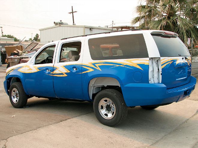 2007 Chevy Suburban Buildup - From Stocker To Shocker