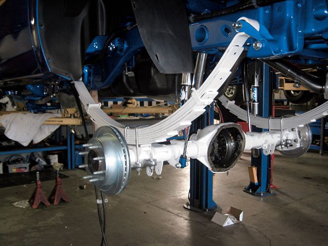 2007 Chevy Suburban Buildup - From Stocker To Shocker