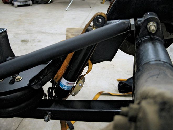 1994 Mitsubishi Mighty Max - Weekend Warrior: STK TRUK Edition Part 9: Shocks