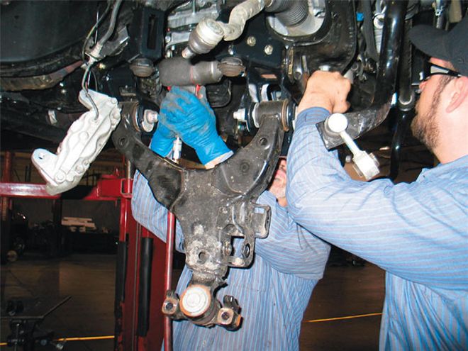 2007 Toyota Tundra - Lift Kit Install - In Search Of The Desert Bar