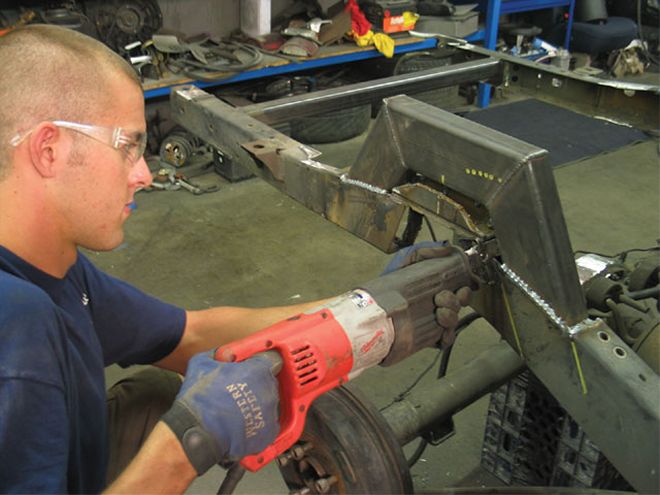 Toyota Tacoma - Fixing the Rear Suspension - Dr. Bad Fab, M.D.