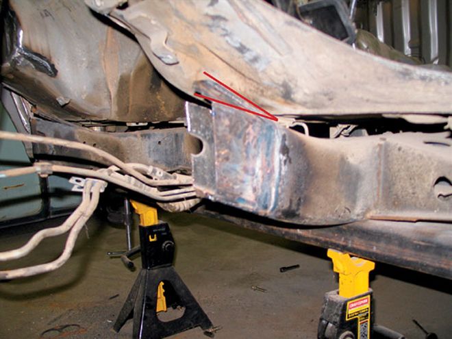 1994 Mitsubishi Mighty Max - Weekend Warrior: STK TRUK Edition Part 7: Narrow the Frame for Clearance (Part 1)