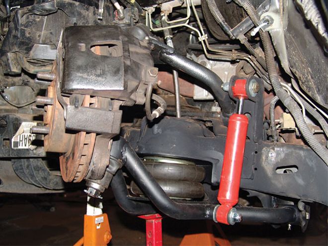 Installing a Rear Airbag Suspension Kit on a 97-04 Dodge Dakota - Draggin Dakota