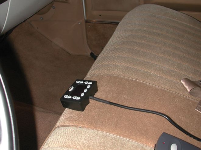 1973-1987 Chevrolet C10 - Air Bag Kit Installation - Slamming A Square-Body C10