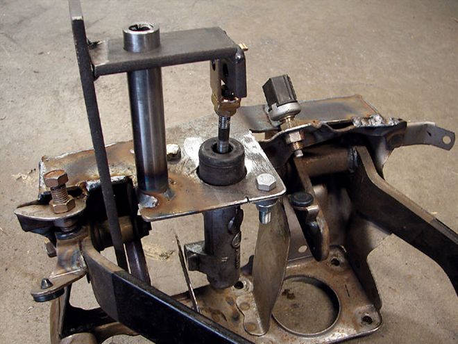 1993 Toyota Pickup - Weekend Warrior: Part 7 (Body Drop 3), Clutch