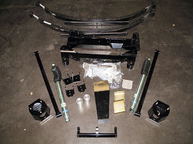 2007 GMC Sierra Lift Kit Install - Penthouse View