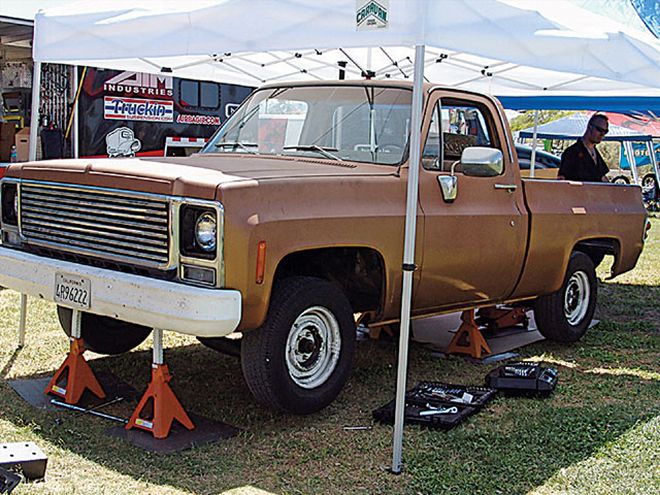 1979 Chevrolet C10 - Bagged In A Flash