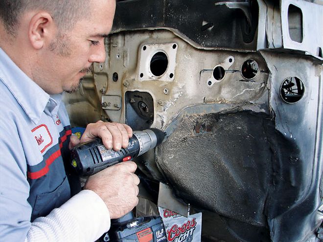 1993 Toyota Pickup - Weekend Warrior: Part 6 (Body Drop 2), Firewall & Frame Horns