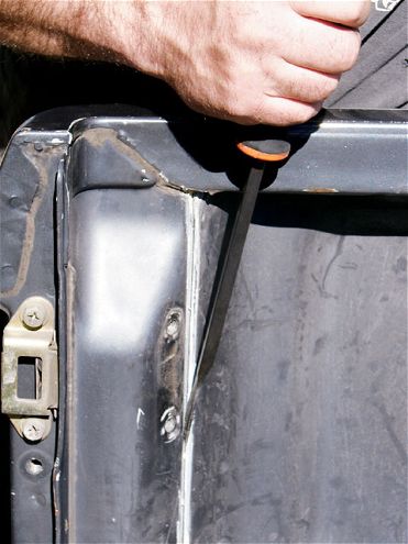 1993 Toyota Pickup - Weekend Warrior: Part 5 (Body Drop 1), Bed & Cab