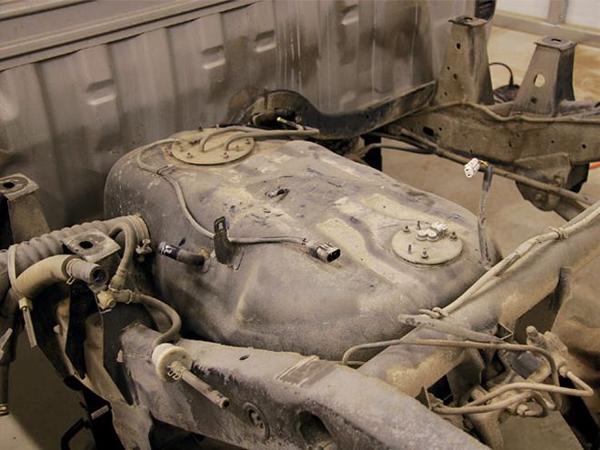 1994 Mitsubishi Mighty Max - Weekend Warrior: STK TRUK Edition Part 2: Notch