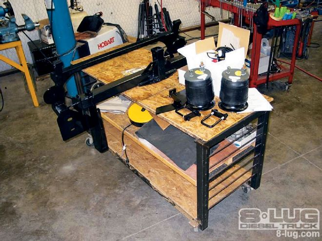 Kelderman Air Ride System - Air It Up