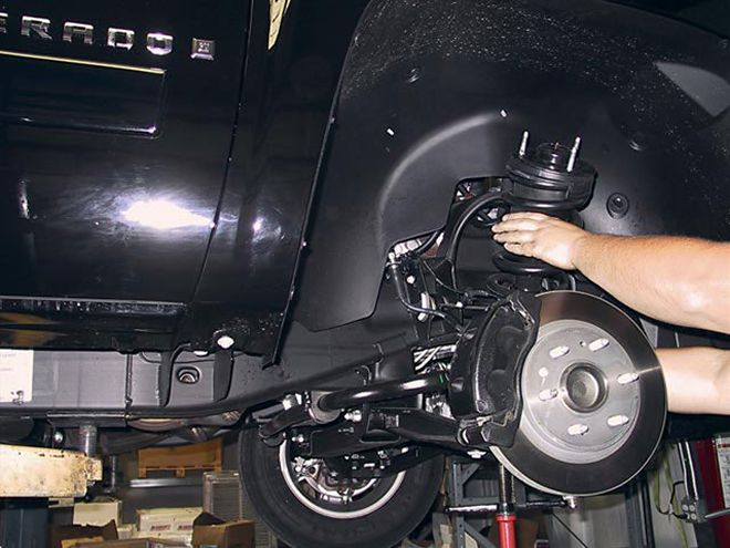 2007 Chevrolet Silverado Lowering Kit - Hot off the Press