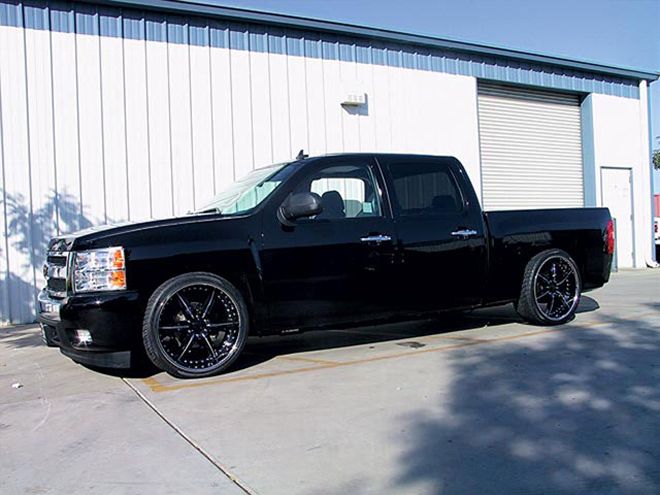 2007 Chevy Silverado side View