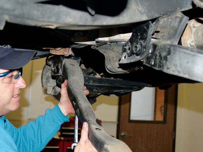 2005 Nissan Titan Lift - Altering the Ego of the Titan