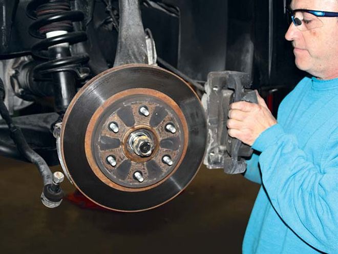 2005 Nissan Titan Lift - Altering the Ego of the Titan