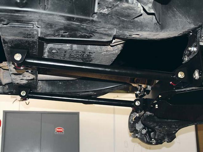 2005 Nissan Titan Lift - Altering the Ego of the Titan