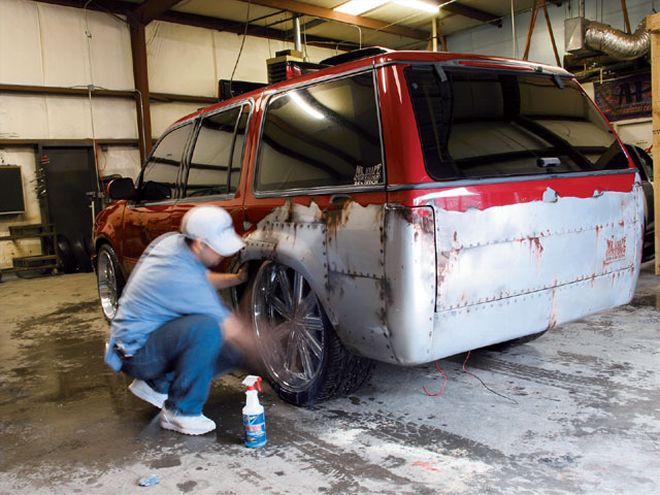 Mr. Scrape Customs - Custom Truck Shop Tour