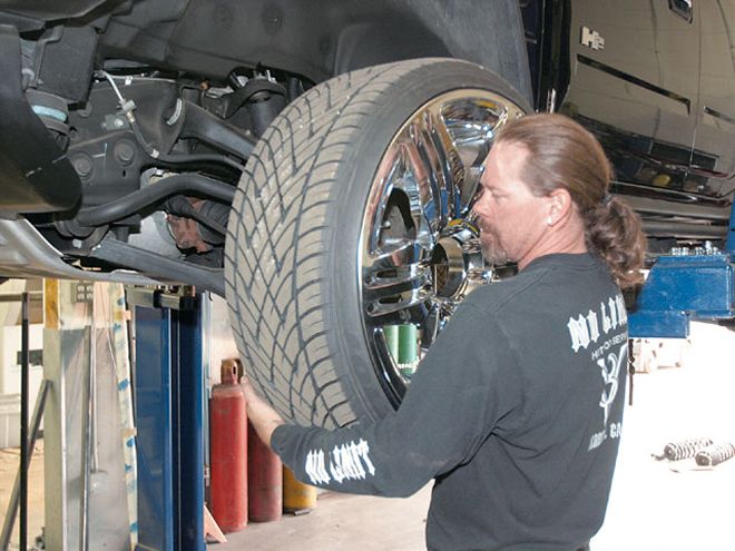 2003 Hummer H2 Airbag Suspension - Hammering A Hummer