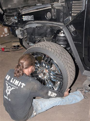 2003 Hummer H2 Airbag Suspension - Hammering A Hummer