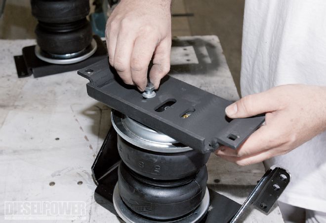Air Lift Super Duty Air Springs Kit - Towing Tactics